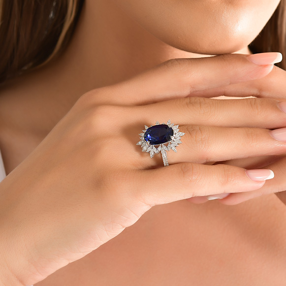 8.90 CT. Pırlanta Safir Yüzük