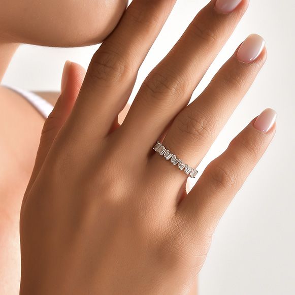 0.35 Ct Pırlanta Baget Yüzük
