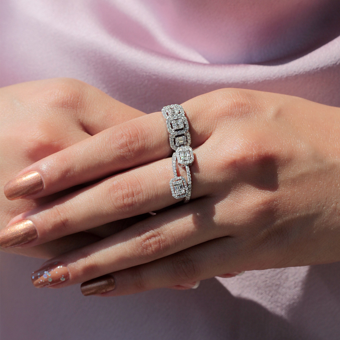 0.60 ct Pırlanta Baget Yüzük