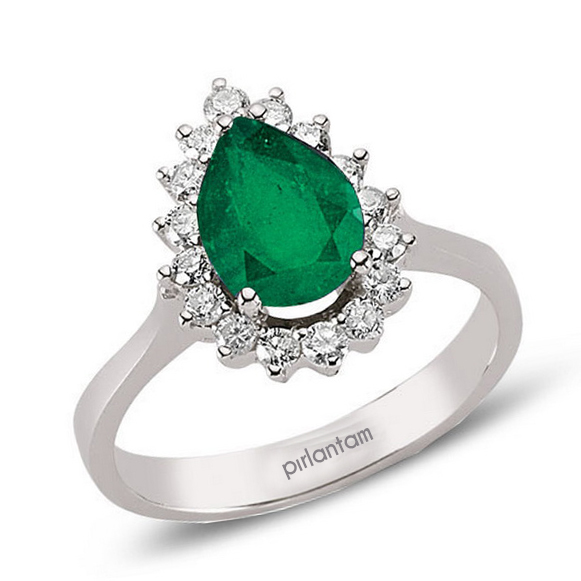 1.84 ct. Pırlanta Zümrüt Yüzük