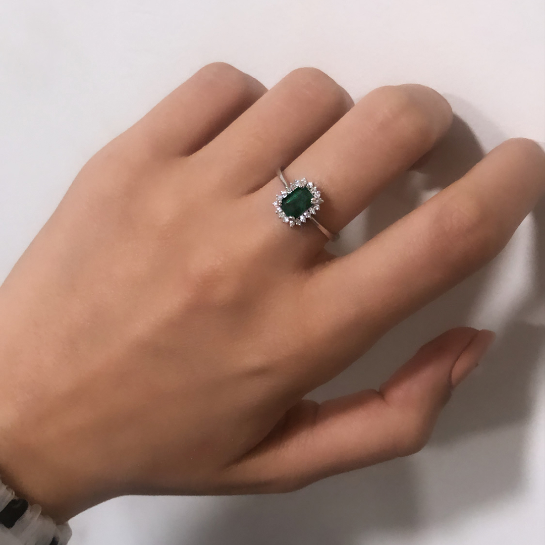1.16 ct. Pırlanta Zümrüt Yüzük
