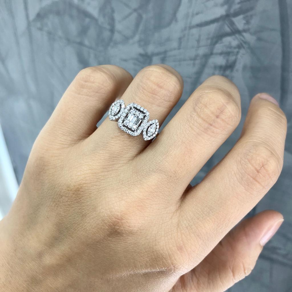 0.44 ct. Pırlanta Baget Yüzük