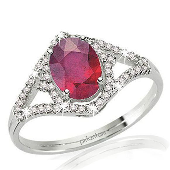 2.06 ct. Pırlanta Yakut Yüzük