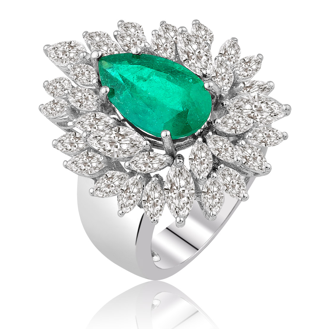 5.92 ct. Pırlanta Zümrüt Yüzük