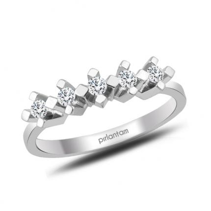 0.20 ct. Pırlanta Beştaş Yüzük