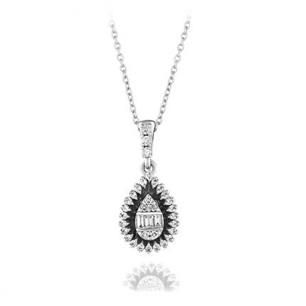 0.20 ct Pırlanta Baget Kolye