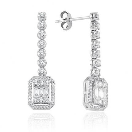1.03 ct. Pırlanta Baget Küpe
