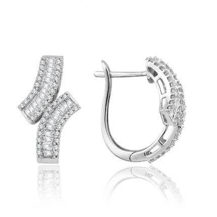 0.45 ct. Pırlanta Baget Küpe
