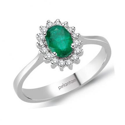 0.91 ct. Pırlanta Zümrüt Yüzük