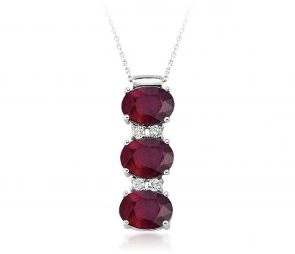 3.08 ct. Pırlanta Yakut Yüzük