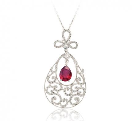 3.12 ct. Pırlanta Yakut Kolye