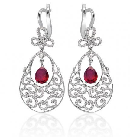 4.29 ct. Pırlanta Yakut Küpe