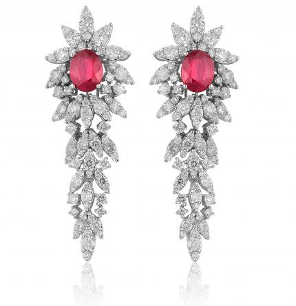 11.77 ct. Pırlanta Yakut Küpe