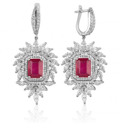 8.31 ct. Pırlanta Yakut Küpe